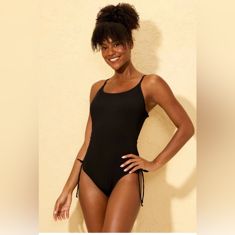 Women's Ribbed Adjustable Drawstring Medium Coverage Swimsuit Shade & Shore